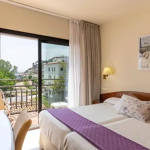 2* Otel Rvhotels Avenida